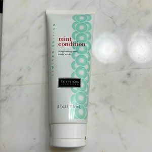 Revision skincare mint body scrub limited edition